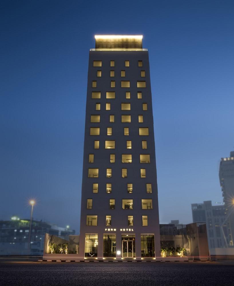 Discover the Unique Charm of Form Hotel Dubai : Where Art and Hospitality Meet