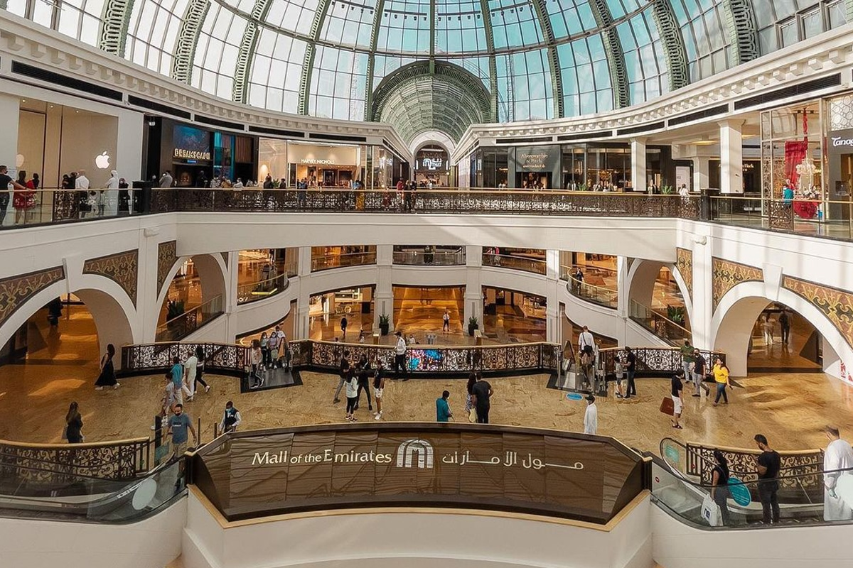 Top UAE Shopping Destinations for Extended Stays