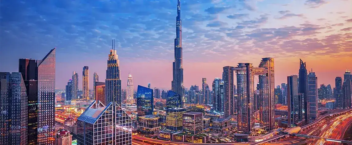Famous UAE Landmarks for Extended Stay Travelers
