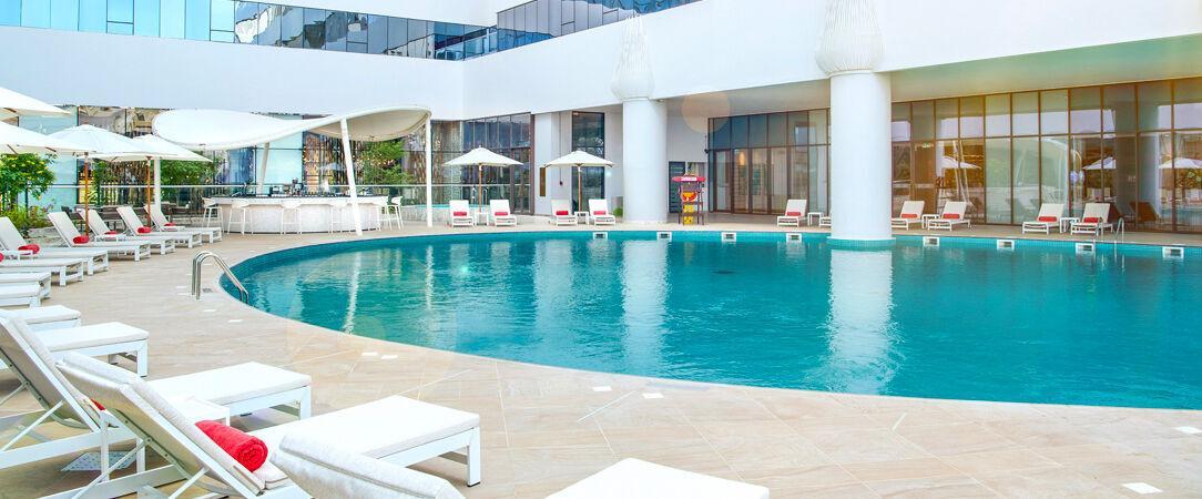 Al Jaddaf Rotana Suite Hotel: Discover Luxurious Comfort 2026
