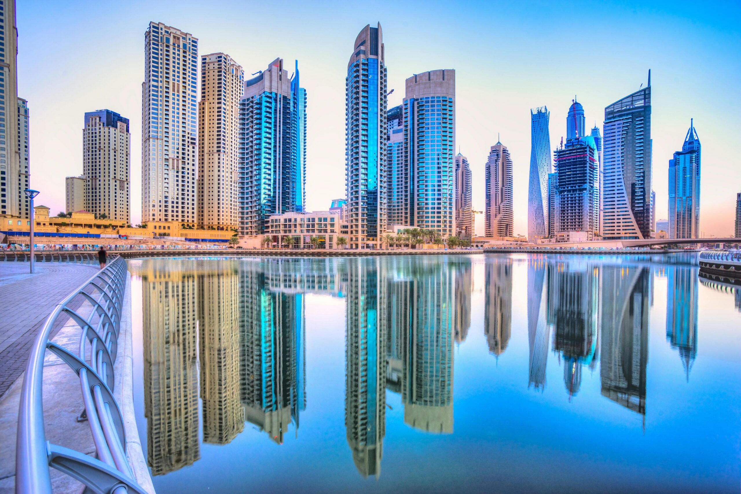 Dubai hotels: Comparison between the most famous in 2026