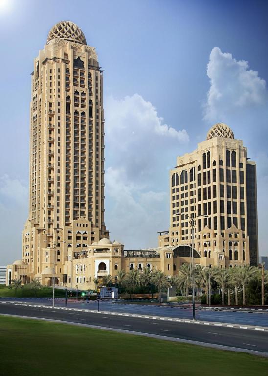 Experience the Luxury of Arjaan by Rotana – Dubai Media City