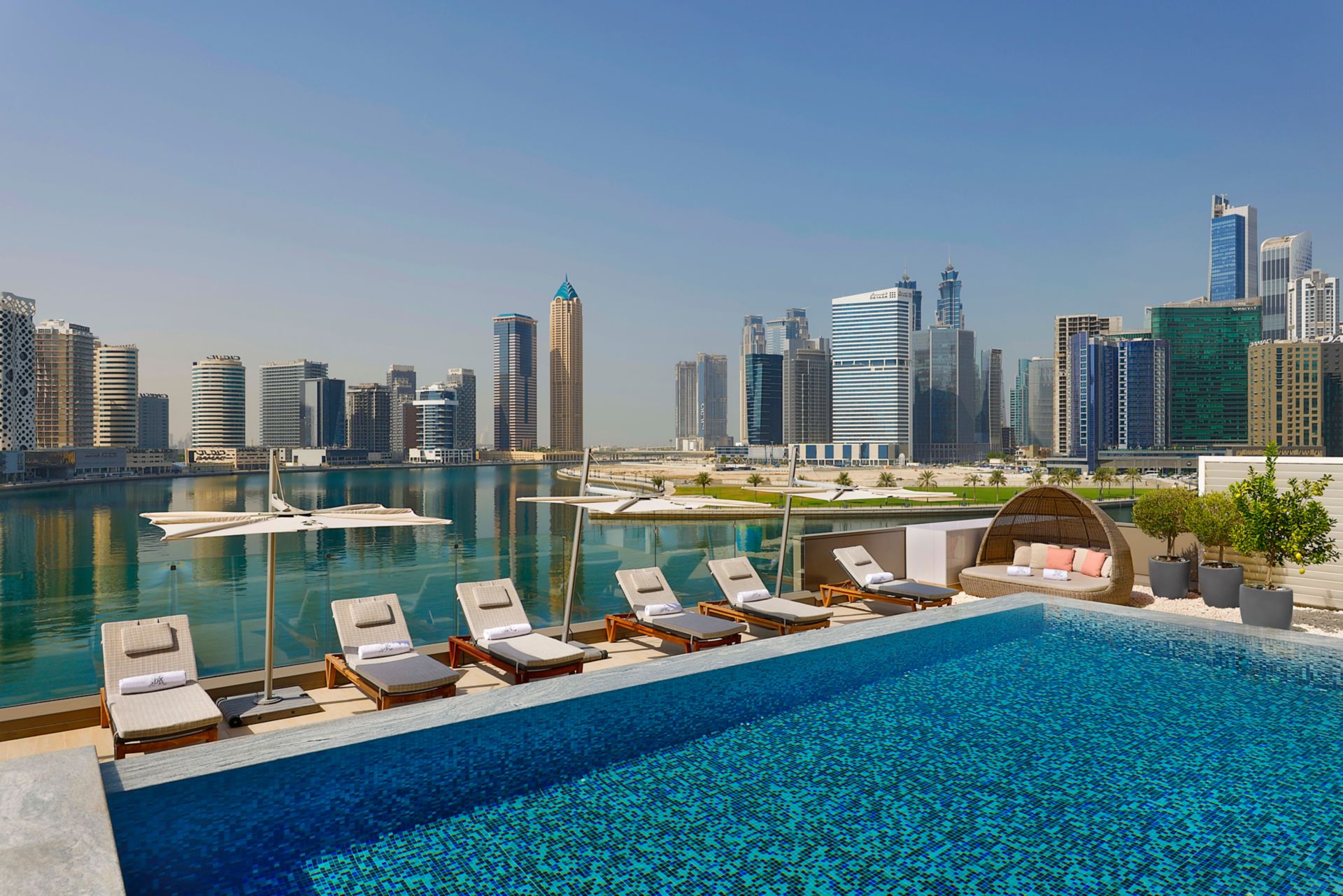 8 Best Downtown Hotels in Dubai to Explore the City's Charm