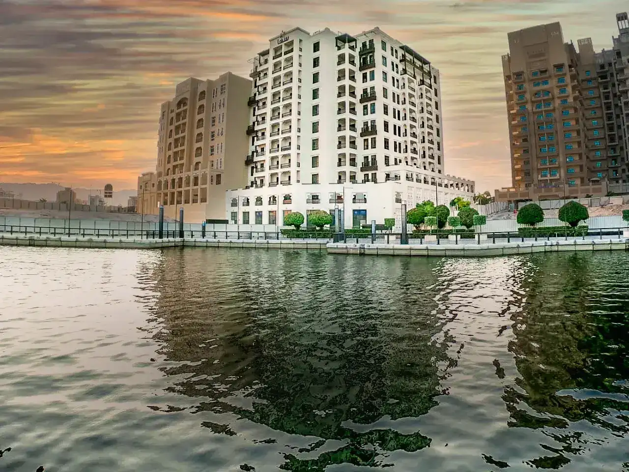 Discover Luxury and Comfort at Suha Creek Hotel Apartments in Dubai