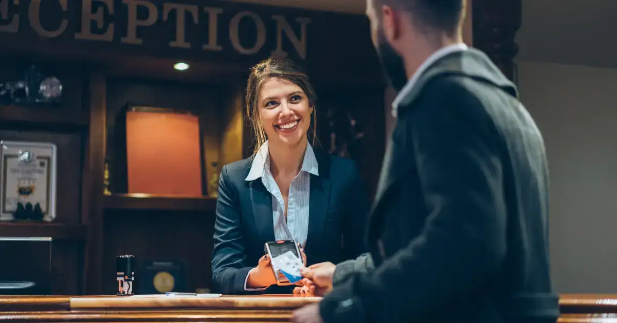 Guest Experience: The Best Guide to Enhancing Your Stay