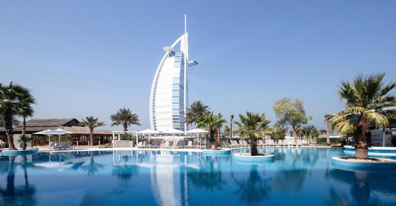 Unparalleled Luxury and Tranquility: Explore the Exquisite Jumeirah Beach Hotel Experience